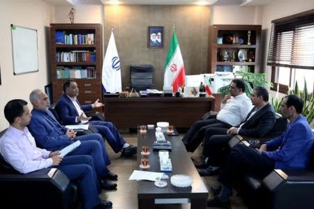 دیدار مدیرعامل شرکت توزیع نیروی برق استان با رئیس سازمان مدیریت و برنامه ریزی استان گلستان