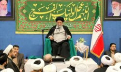 علمِ غير زير چتر خداوند خطر ايجاد ميکند