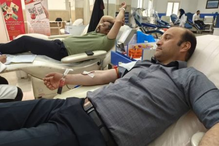 اهدای خون کارکنان اداره کل غله و خدمات بازرگانی گلستان در روز ملی گندم و نان