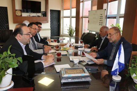 دیدار و نشست مدیر کل نوسازی مدارس گلستان با فرماندار مینودشت