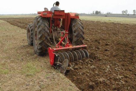 بی نظمی در توزیع سوخت کشاورزی/ زارعان گلستان در مضیقه هستند