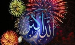 همزمان با نورافشانیها؛ مردم بانگ اللهاکبر سر دادند