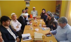 برگزاری جلسه‌ با حضور فرماندار، معاون سیاسی فرمانداری و رئیس و اعضای انجمن کتابخانه عمومی شهرستان آق‌قلا