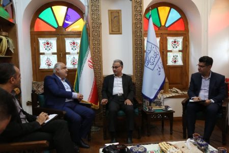 مرمت و احیای مدارس و ایجاد موزه آموزش‌وپرورش راهکاری برای رونق بافت تاریخی گرگان/ ضرورت آموزش فرهنگ سفر از پایه‌های آموزشی برای توسعه گردشگری