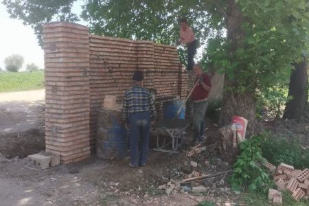 اقدام شهرداری جلین برای بهبود تردد در گلزار شهدا و غسالخانه