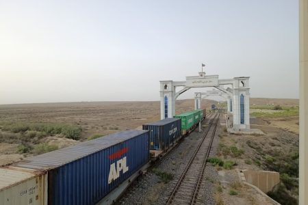 رشد ۱۳۳ درصدی حمل‌ونقل بار ریلی در راه‌آهن شمال‌شرق ۲ تا پایان خرداد ۱۴۰۴