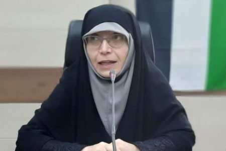 پیگیری تسهیلات ازدواج و فرزندآوری و برنامه‌های بانوان در دهه فجرگلستان