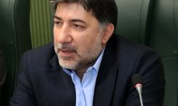 حقوق اسفند کارمندان دستگاه‌های اجرایی استان در زمان مقرر پرداخت خواهد شد.