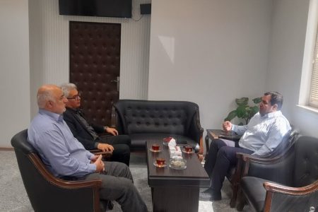  نشست فرماندار شهرستان ترکمن با مدیر عامل آب منطقه‌ای استان