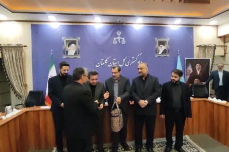 تحویل اسناد مالکیت اراضی تملکی بنیاد با حضور رییس سازمان ثبت اسناد و املاک
