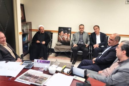 بنیاد مسکن و هلال احمر ، دو بال کمک به مردم در حوادث هستند