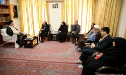 دیدار مدیرکل انتقال خون گلستان با آیت‌الله نورمفیدی و تأکید بر نقش اهدای خون در نجات جان بیماران
