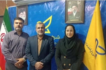 تقدیر از مدیر روابط عمومی شرکت پست گلستان به بهانه روز ارتباطات