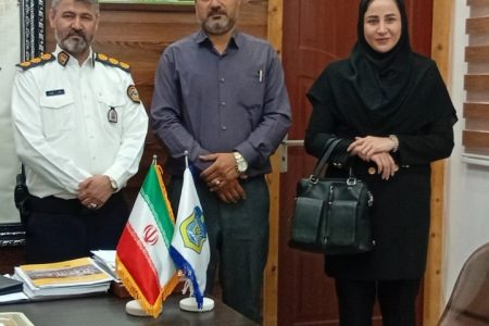تقدیر از رییس اداره اموزش و فرهنگ ترافیک پلیس راهور به بهانه روز ارتباطات