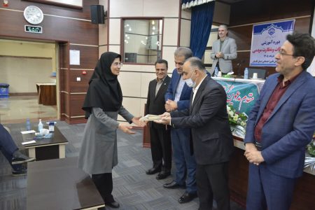 خدمت‌گیرندگان؛ مهم‌ترین ناظران و قضاوت‌کنندگان عملکرد ما در نظام سلامت هستند