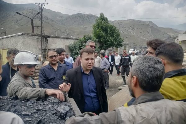 ورود دستگاه قضایی گلستان به پرونده سختی کار معدنچیان در آزادشهر؛ اموال پیمانکاران بدهکار توقیف می‌شود ؛ حقوق هزار کارگر در مسیر ِ احیا