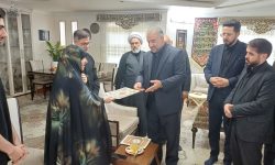 دیدار مسئولان قضایی گلستان با خانواده قاضی شهید کریمی