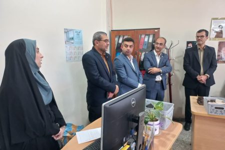 تحول در توزیع اسناد هویتی در گلستان؛ همکاری ویژه پست و ثبت احوال برای توسعه خدمات الکترونیک