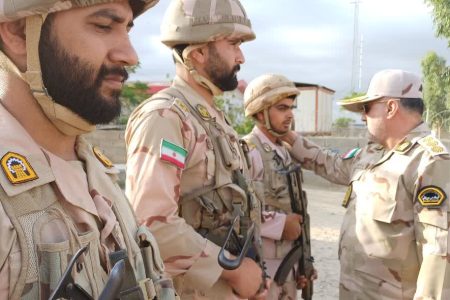 دیدار چهره به چهره فرمانده مرزبانی استان گلستان با کارکنان یگانهای مرزی