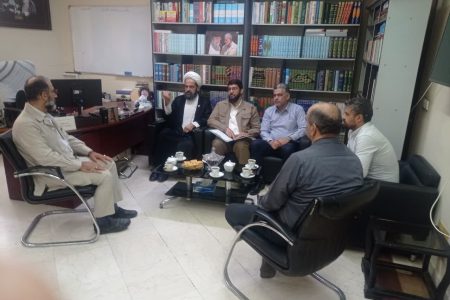 نشست صمیمی مدیر کل بنیاد شهید استان و مدیران تابعه با مدیر حج و زیارت گلستان
