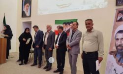 تقدیر از سید مرتضی علوی کارمند ابزاردقیق بندرگز بعنوان کارمند نمونه در فرمانداری بندرگز