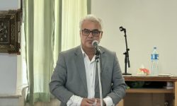 امید سقلی در جمع نمازگزاران از اقدامات ۶ ماه گذشته فرمانداری سخن گفت
