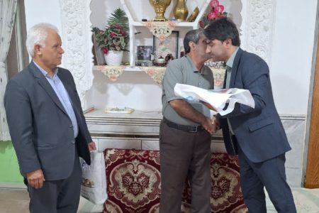 تجلیل از خانواده‌های شهدا و ایثارگران مخابرات در گالیکش و گمیشان
