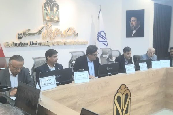 نشست خبری رییس دانشگاه علوم پزشکی گلستان با اصحاب رسانه در ایام هفته دولت